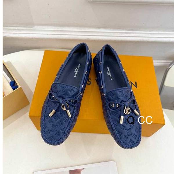 Picture of Louis Vuitton Shoes _SKULVsz35-40XC040512790
